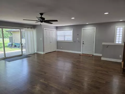 Living - 405 Fairview Ave, Crown Point, IN 46307 photo 5 of 5