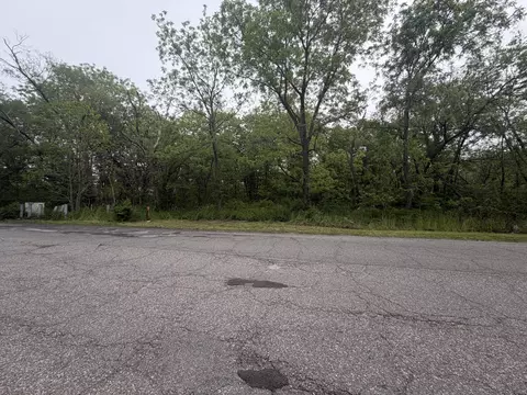 501 W 41st Ave, Gary, IN 46408
