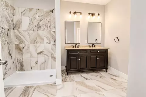Bath - 809 E Culver Rd, Knox, IN 46534 photo 1 of 3