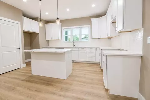 Kitchen - 809 E Culver Rd, Knox, IN 46534 photo 2 of 2