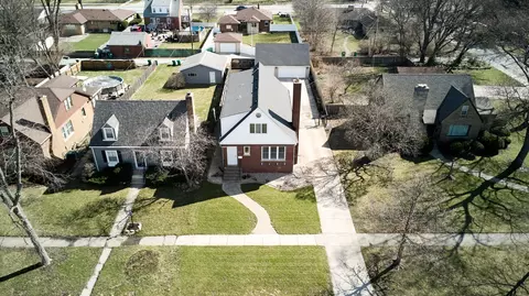 View/Area - 8039 Forest Ave, Munster, IN 46321 photo 2 of 6