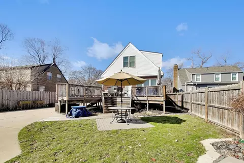 Exterior - 8039 Forest Ave, Munster, IN 46321 photo 13 of 19