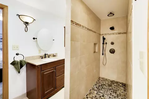 Bath - 8039 Forest Ave, Munster, IN 46321 photo 1 of 6