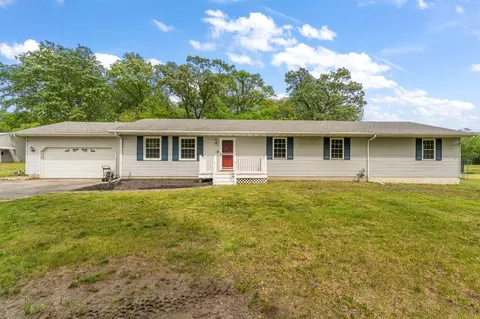 1260 N 500, Knox, IN 46534