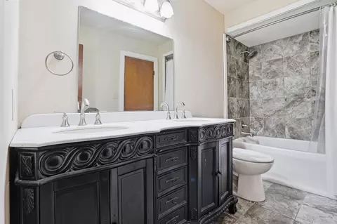 Bath - 350 N True St, Griffith, IN 46319 photo 2 of 2