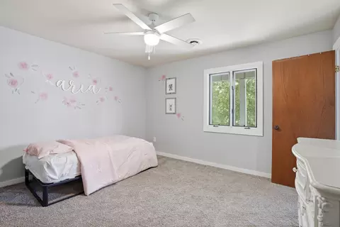 Bedroom - 350 N True St, Griffith, IN 46319 photo 2 of 4