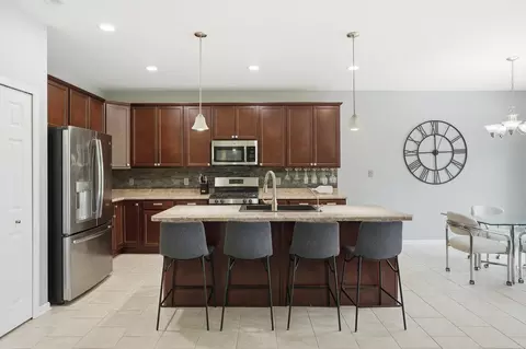 Kitchen - 15144 W 102nd Ave, Dyer, IN 46311 photo 2 of 4