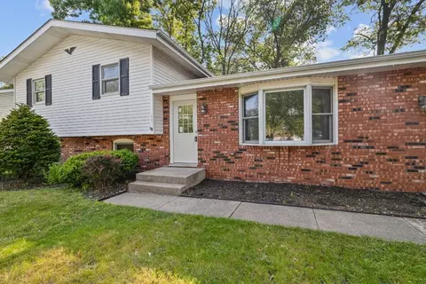 2123 Lapine St, Portage, IN 46368