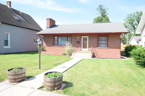 328 S Weston St, Rensselaer, IN 47978