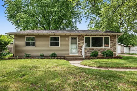 5803 Sloan St, Portage, IN 46368