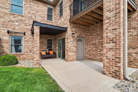 1361 Prairie Dr, Crown Point, IN 46307