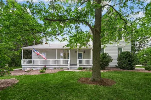 476 S State Road 2, Hebron, IN 46341