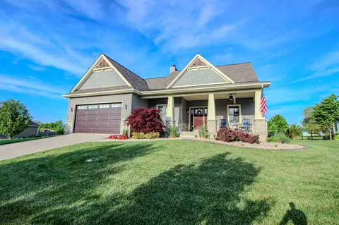 513 Gentile Ct, Valparaiso, IN 46385