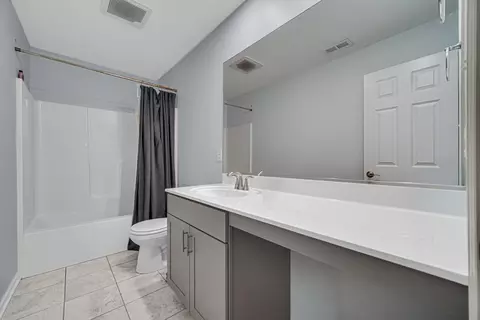 Bath - 5833 Lancaster St, Crown Point, IN 46307 photo 2 of 2