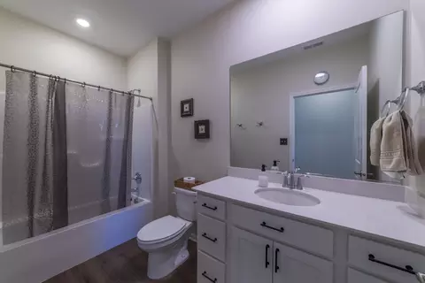 11075 Thomas St, Crown Point, IN 46307 photo 37