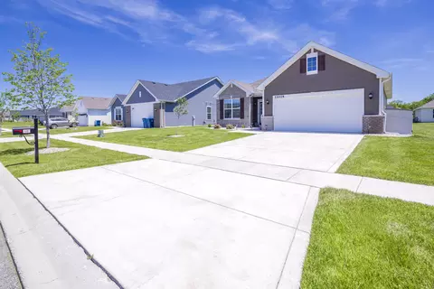 11075 Thomas St, Crown Point, IN 46307 photo 51