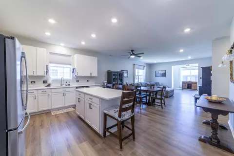 11075 Thomas St, Crown Point, IN 46307 photo 6