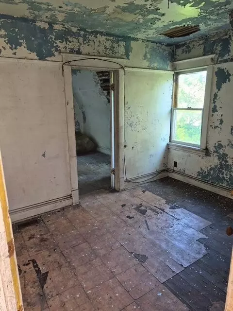 Bedroom - 2648 Pierce St, Gary, IN 46407 photo 3 of 4