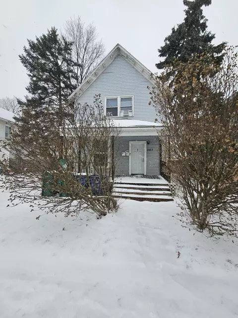 307 E Jefferson Ave, La Porte, IN 46350