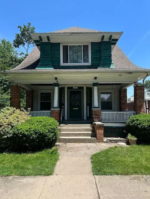 101 Ridge St, La Porte, IN 46350