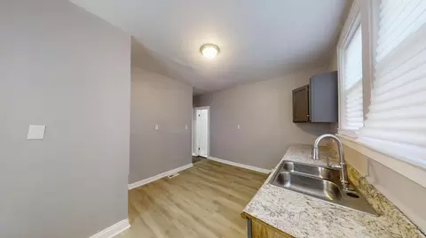 Entry Way - 323 Garfield St, Gary, IN 46404 photo 3 of 7