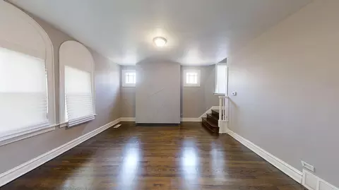 Living - 323 Garfield St, Gary, IN 46404 photo 2 of 3