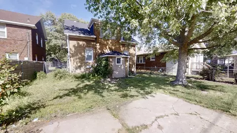 Exterior - 323 Garfield St, Gary, IN 46404 photo 4 of 4