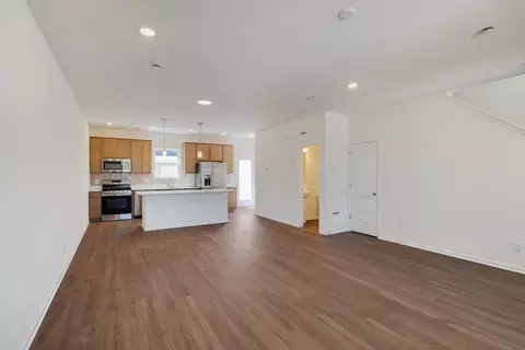 Living - 6221 Brook Ave, Portage, IN 46368 photo 2 of 3