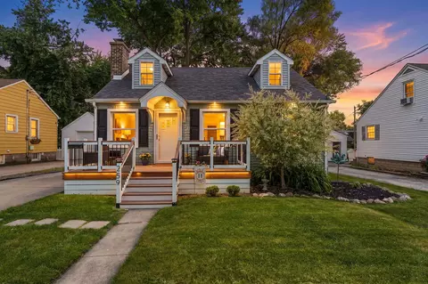 259 Wood St, Crown Point, IN 46307