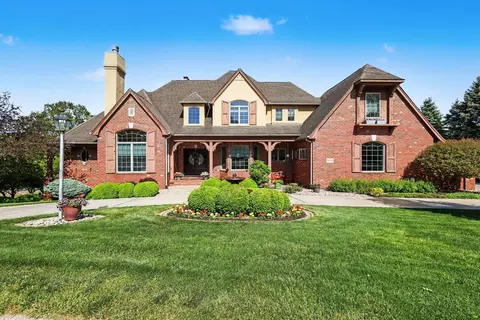 10195 Floyd, Crown Point, IN 46307