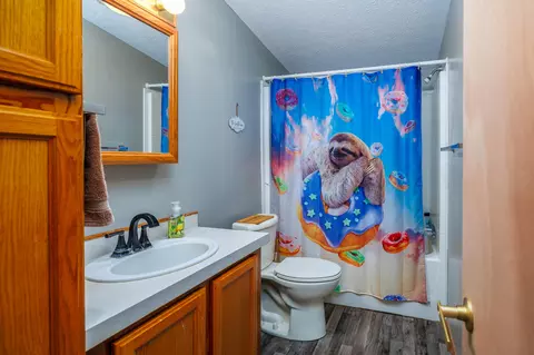 Bath - 605 E Washington St, Morocco, IN 47963 photo 3 of 3