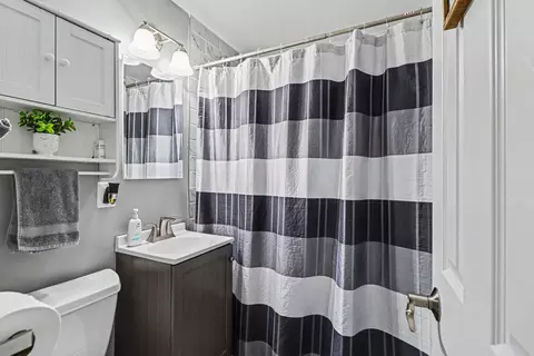 Bath - 3442 Buchanan St, Gary, IN 46408 photo 1 of 1
