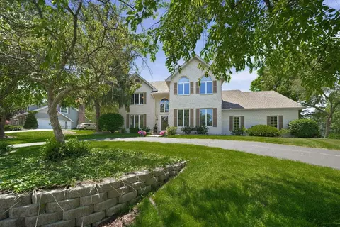 144 Guilford Rd, Valparaiso, IN 46385