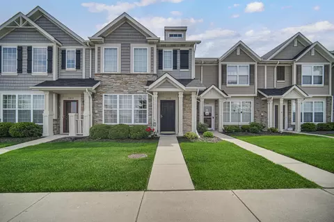 11439 Vermont Pl, Crown Point, IN 46307