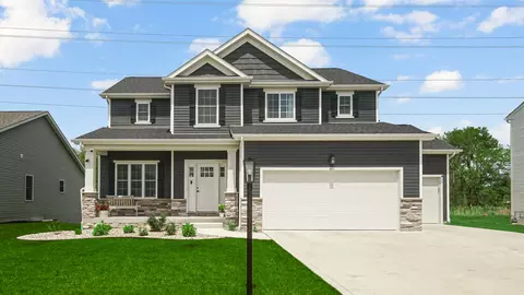 41 Elderberry Ln, Valparaiso, IN 46383