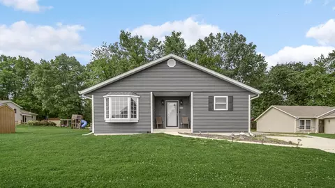 2908 Watertown Ave, Lake Station, IN 46405