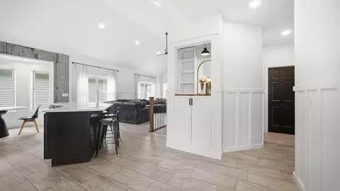 Entry Way - 7628 E 103rd Dr, Crown Point, IN 46307 photo 1 of 4