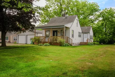 751 W 73rd Ave, Merrillville, IN 46410