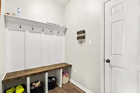 Entry Way - 9172 Briar Ln, Saint John, IN 46373 photo 3 of 3