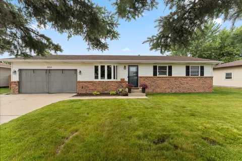 5215 Woodbridge Ave, Portage, IN 46368