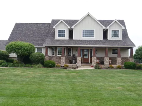 15835 Truman St, Lowell, IN 46356