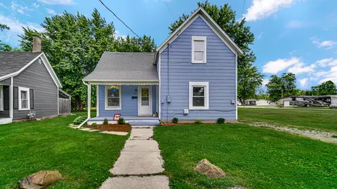 726 E Angelica St, Rensselaer, IN 47978