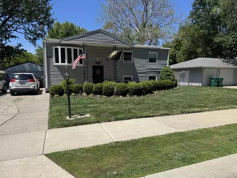 7742 Taney Pl, Merrillville, IN 46410
