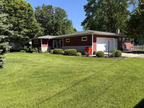235 N Columbia St, Francesville, IN 47946