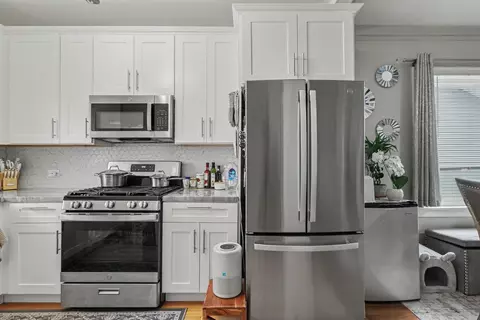 Kitchen - 1303 Stanton Ave, Whiting, IN 46394 photo 2 of 2