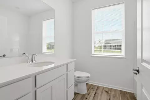 Bath - 11086 Lola Ln, Crown Point, IN 46307 photo 1 of 2