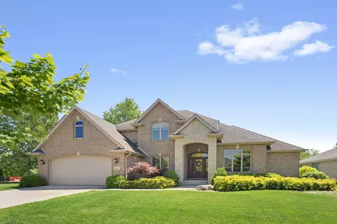 411 Anniston Ln, Schererville, IN 46375