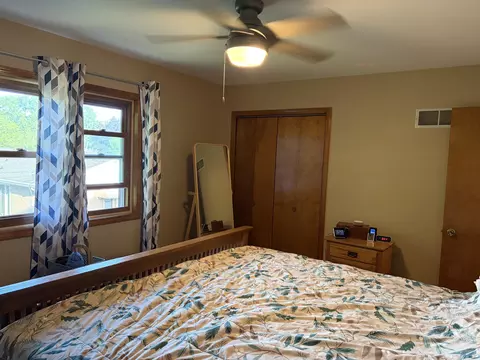 855 N Elmer St, Griffith, IN 46319 photo 4