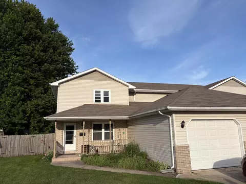 855 N Elmer St, Griffith, IN 46319