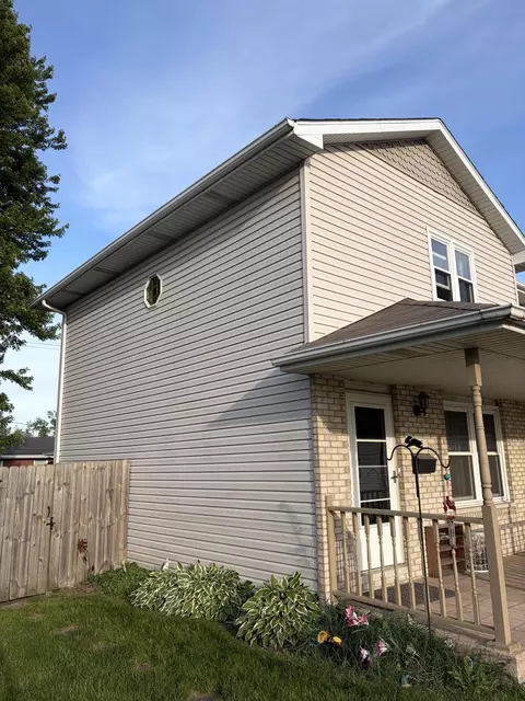 855 N Elmer St, Griffith, IN 46319 photo 2